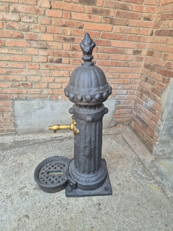 fuente fundicion agua replica 124x40x70 1u